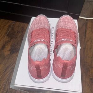APL Kids Sneakers in Coral Pink